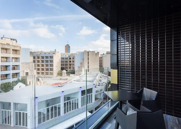 Hotel H & - Adults Only 4*