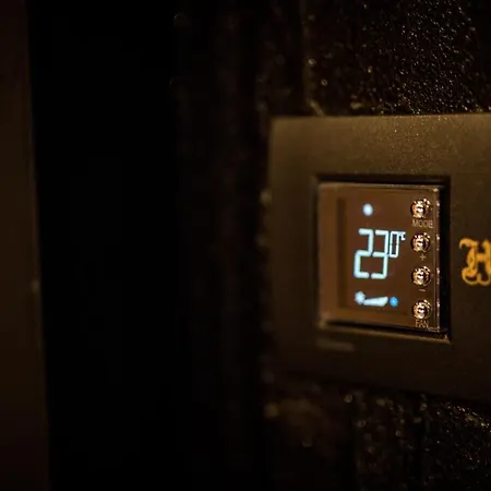 H & - Adults Only Otel Saint Julian's