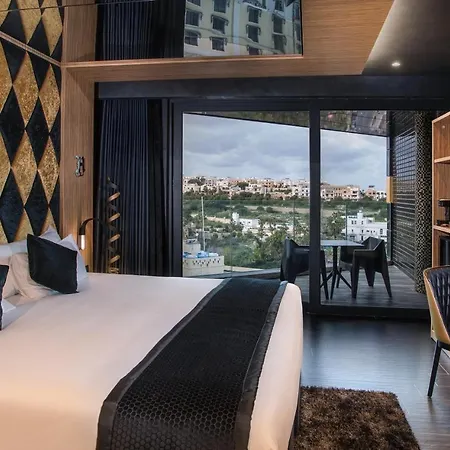 Hotel H & - Adults Only