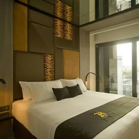 Otel H & - Adults Only 4*