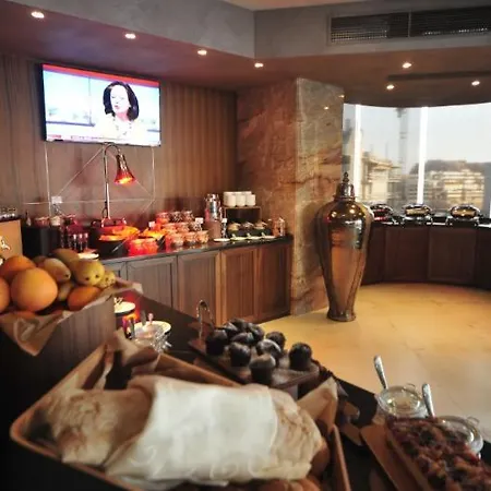 Отель H & - Adults Only 4*