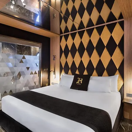Hotel H & - Adults Only