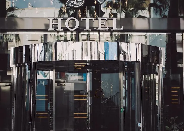 H & - Adults Only 4* San Ġiljan