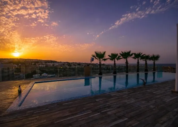 Otel H & - Adults Only Saint Julian's