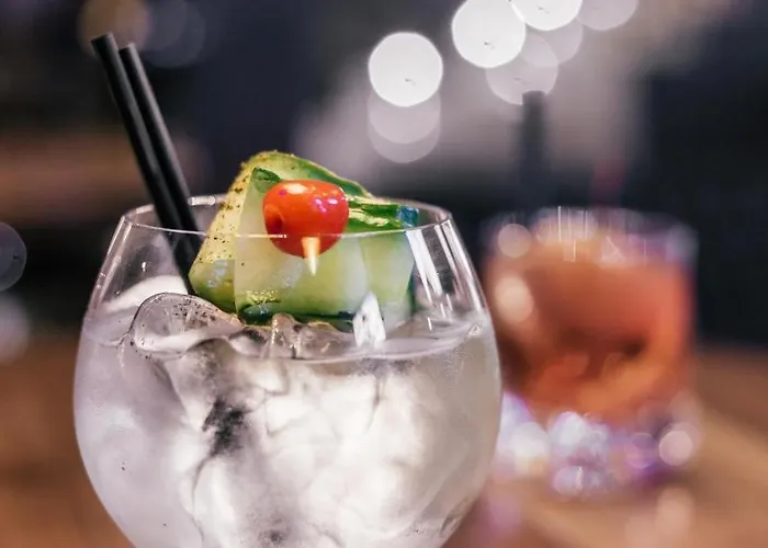 H & - Adults Only St. Julian's